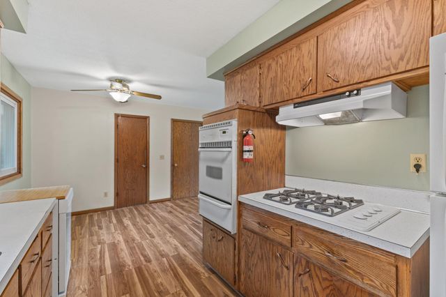 7360 Tempo Terrace NE, Fridley, MN 55432