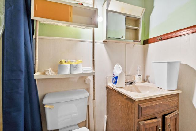 12818 N Highway 421, Manchester, KY 40962