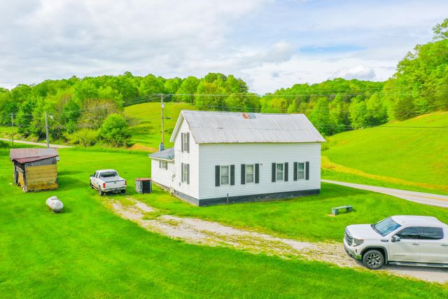 12818 N Highway 421, Manchester, KY 40962