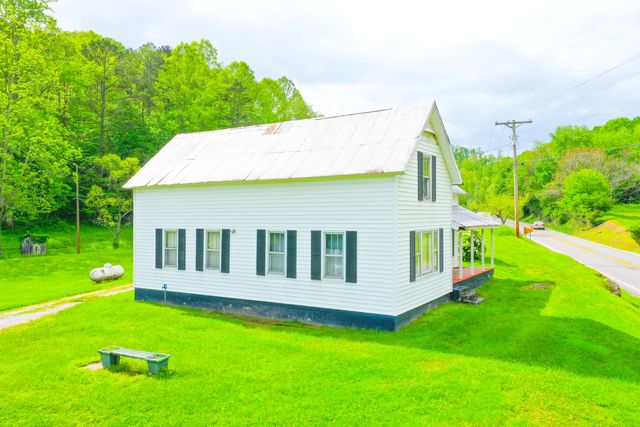 12818 N Highway 421, Manchester, KY 40962