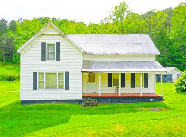 12818 N Highway 421, Manchester, KY 40962