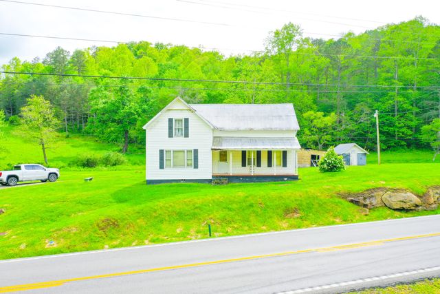 12818 N Highway 421, Manchester, KY 40962