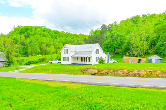 12818 N Highway 421, Manchester, KY 40962