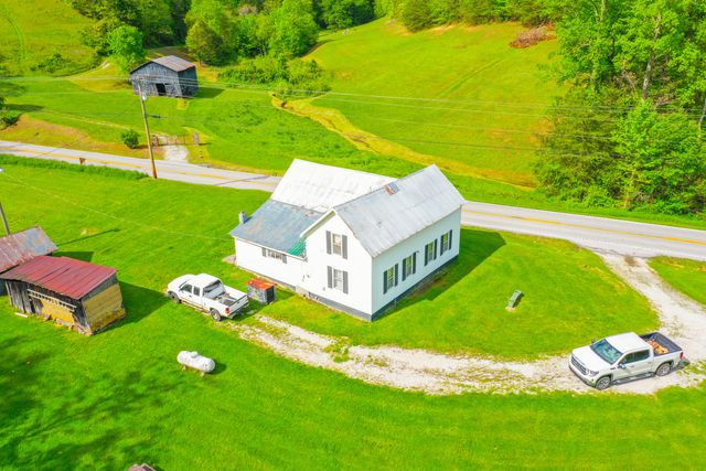 12818 N Highway 421, Manchester, KY 40962