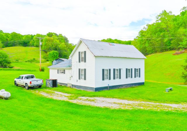 12818 N Highway 421, Manchester, KY 40962