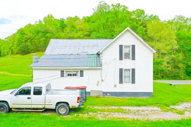 12818 N Highway 421, Manchester, KY 40962