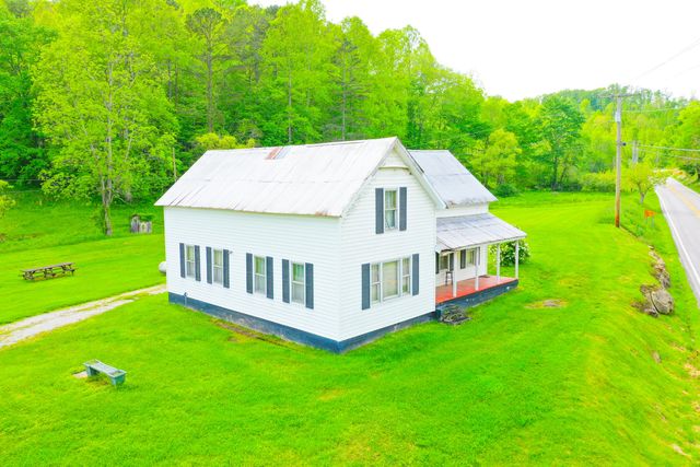 12818 N Highway 421, Manchester, KY 40962