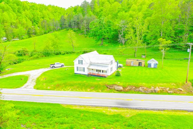 12818 N Highway 421, Manchester, KY 40962