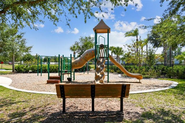 10012 SAGE CREEK DRIVE, Ruskin, FL 33573