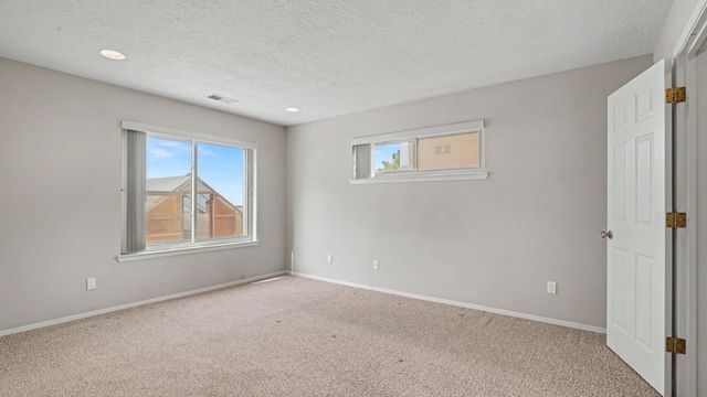 4237 Sundance Street, Santa Fe, NM 87507