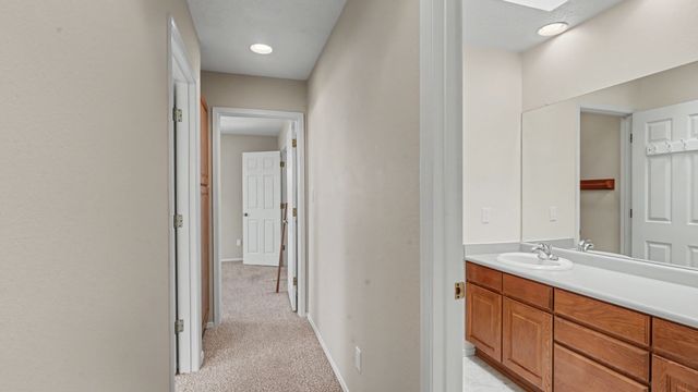 4237 Sundance Street, Santa Fe, NM 87507