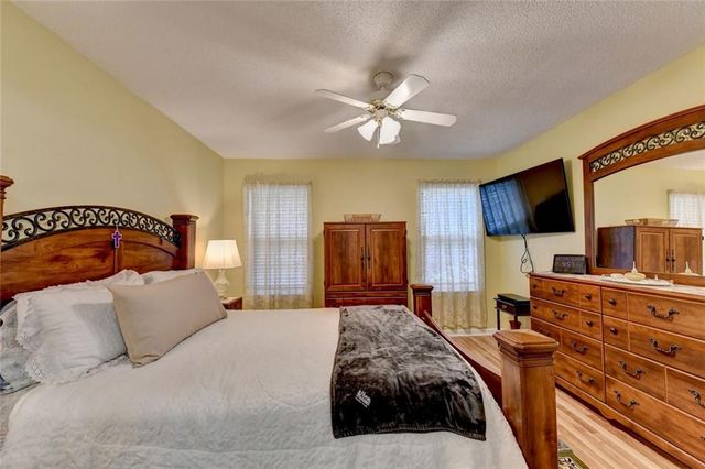 1145 Riverside Terrace, Gainesville, GA 30501