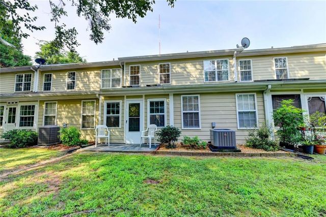 1145 Riverside Terrace, Gainesville, GA 30501