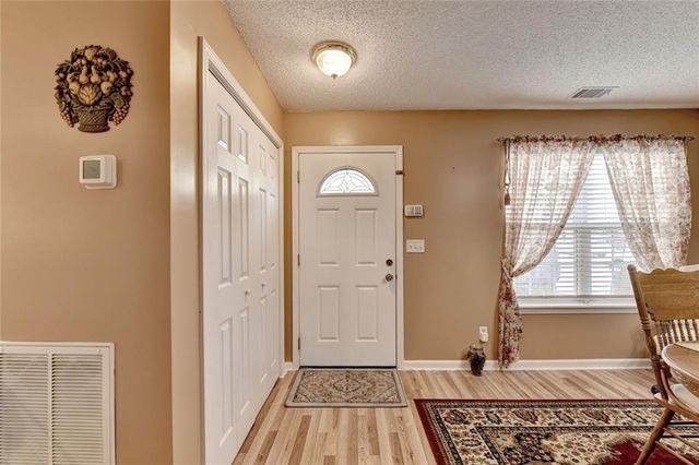 1145 Riverside Terrace, Gainesville, GA 30501