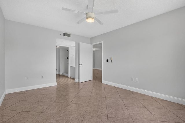 12551 SW 16TH Court 303C, Pembroke Pines, FL 33027