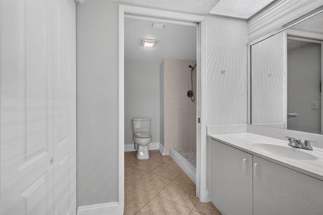 12551 SW 16TH Court 303C, Pembroke Pines, FL 33027
