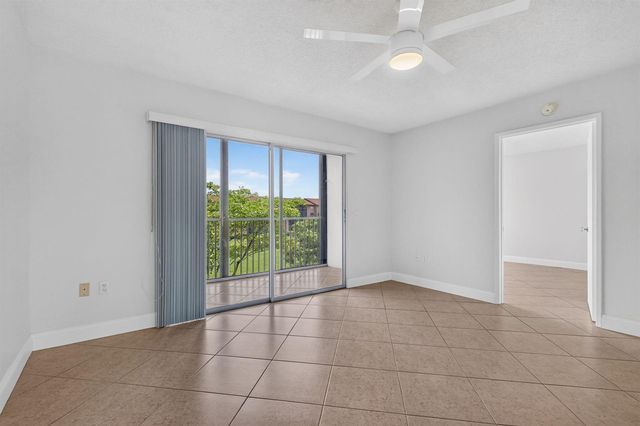 12551 SW 16TH Court 303C, Pembroke Pines, FL 33027