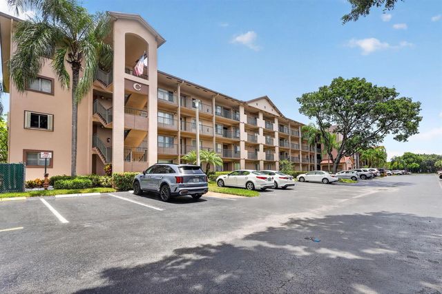 12551 SW 16TH Court 303C, Pembroke Pines, FL 33027