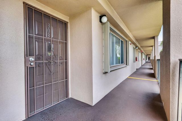 12551 SW 16TH Court 303C, Pembroke Pines, FL 33027