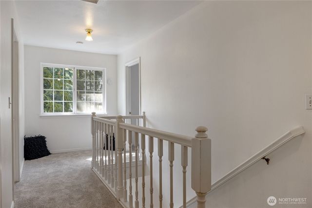 2275 Northlake Way NW, Bremerton, WA 98312