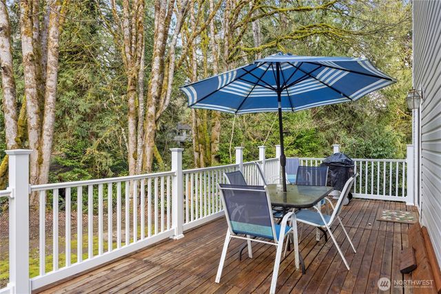 2275 Northlake Way NW, Bremerton, WA 98312