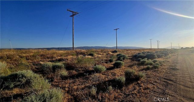 16900 W Avenue A-8, Fairmont, CA 93536