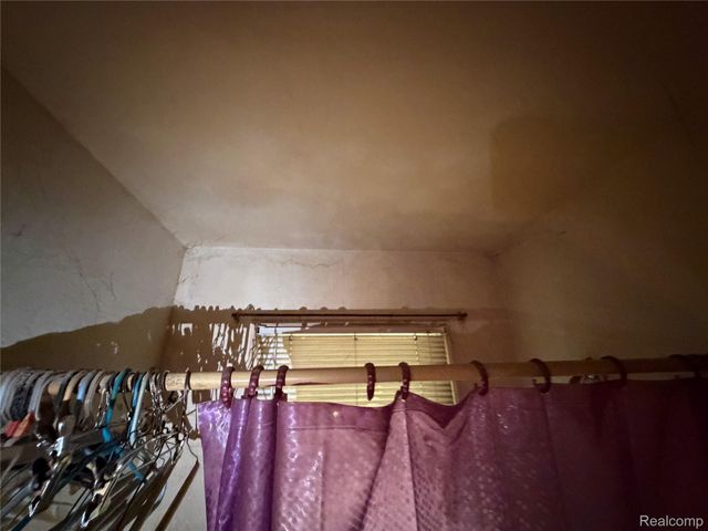 35233 Sheridan Street, Westland, MI 48185