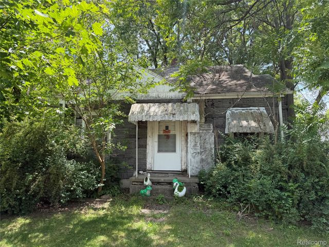 35233 Sheridan Street, Westland, MI 48185