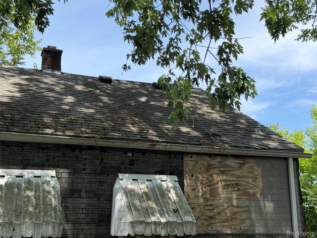 35233 Sheridan Street, Westland, MI 48185