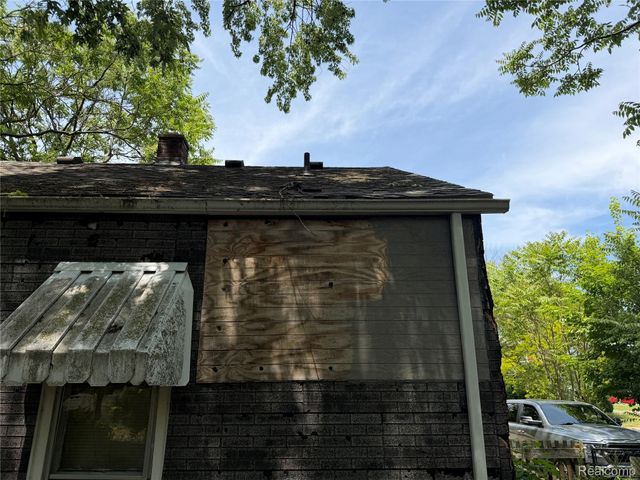 35233 Sheridan Street, Westland, MI 48185