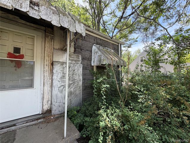 35233 Sheridan Street, Westland, MI 48185