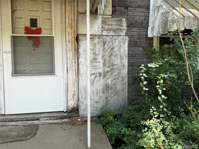 35233 Sheridan Street, Westland, MI 48185