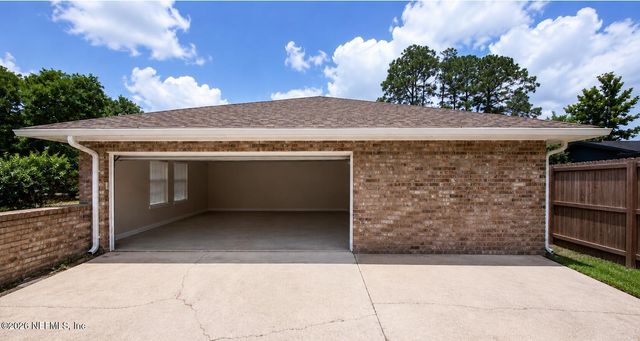 597 PEMBRIDGE Court, Orange Park, FL 32073