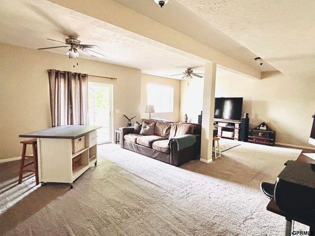 10707 S 29th Street, Bellevue, NE 68123