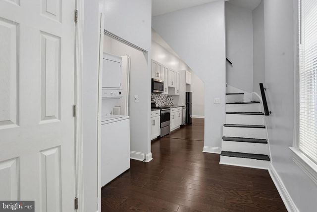 2018 LINDEN AVE, Baltimore, MD 21217