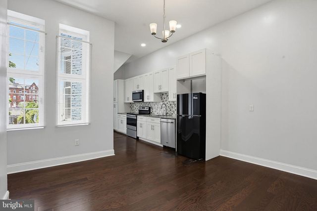 2018 LINDEN AVE, Baltimore, MD 21217