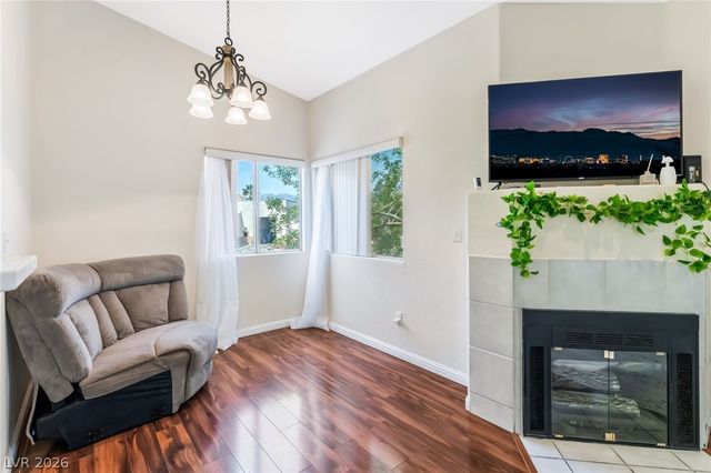 900 Heavenly Hills Court 213, Las Vegas, NV 89145