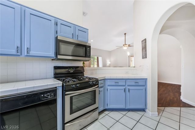 900 Heavenly Hills Court 213, Las Vegas, NV 89145