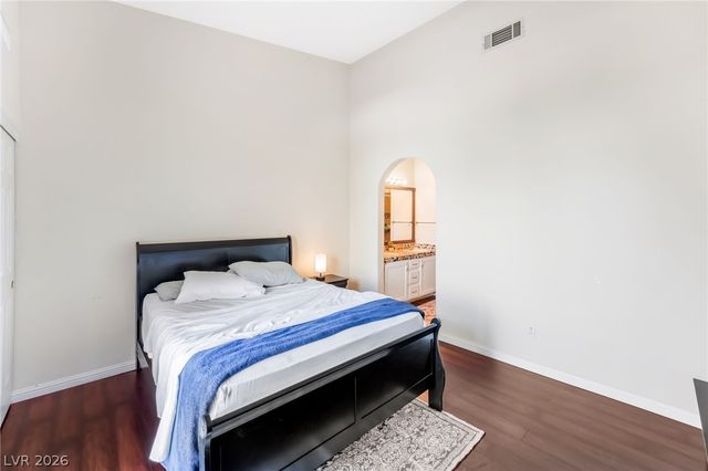 900 Heavenly Hills Court 213, Las Vegas, NV 89145