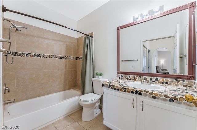 900 Heavenly Hills Court 213, Las Vegas, NV 89145