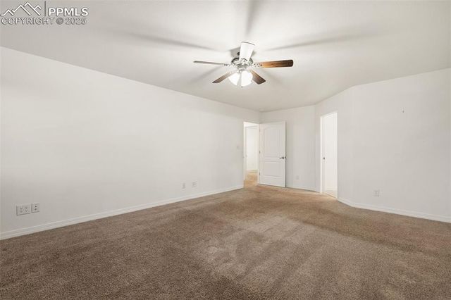 5747 Wolf Village Drive, Colorado Springs, CO 80924