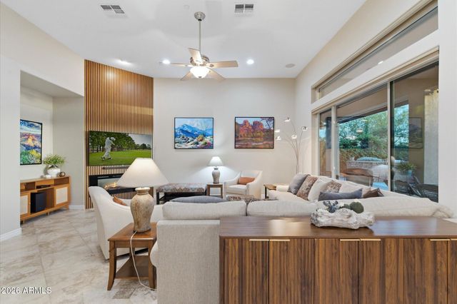 40322 N HAWK RIDGE Trail, Anthem, AZ 85086