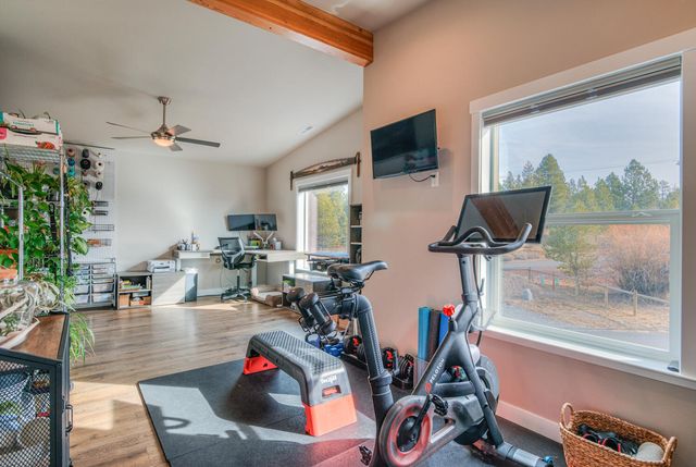 16732 Contorta Place, La Pine, OR 97739