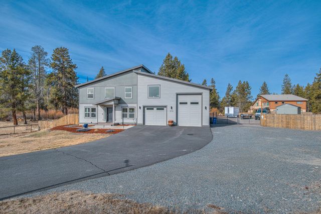 16732 Contorta Place, La Pine, OR 97739