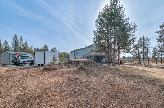 16732 Contorta Place, La Pine, OR 97739