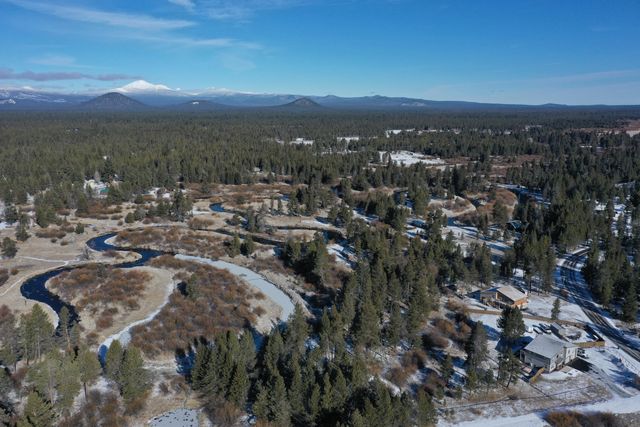 16732 Contorta Place, La Pine, OR 97739