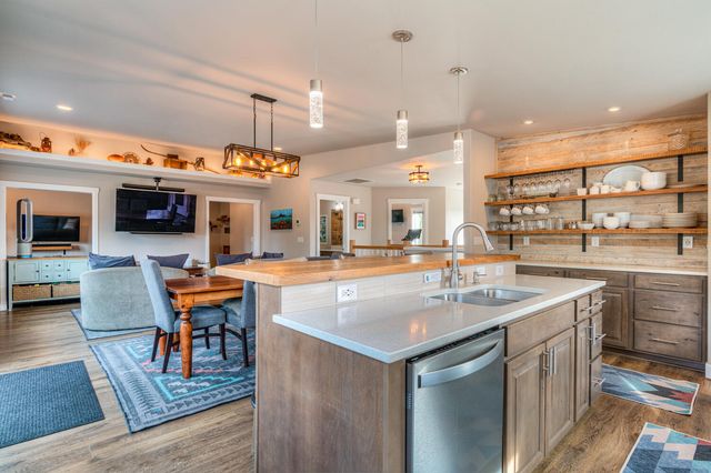 16732 Contorta Place, La Pine, OR 97739