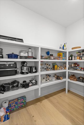 2304B Porter Rd, Nashville, TN 37206