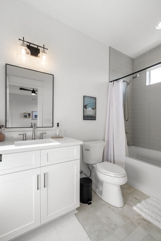 2304B Porter Rd, Nashville, TN 37206