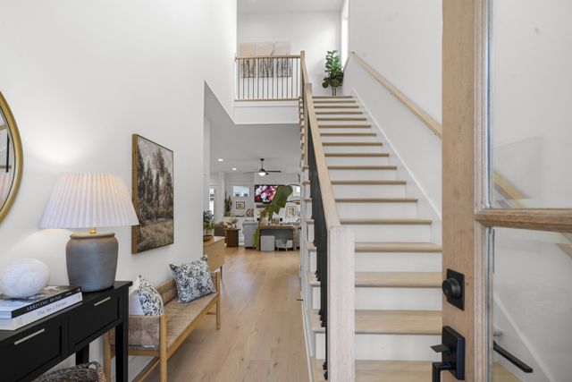 2304B Porter Rd, Nashville, TN 37206
